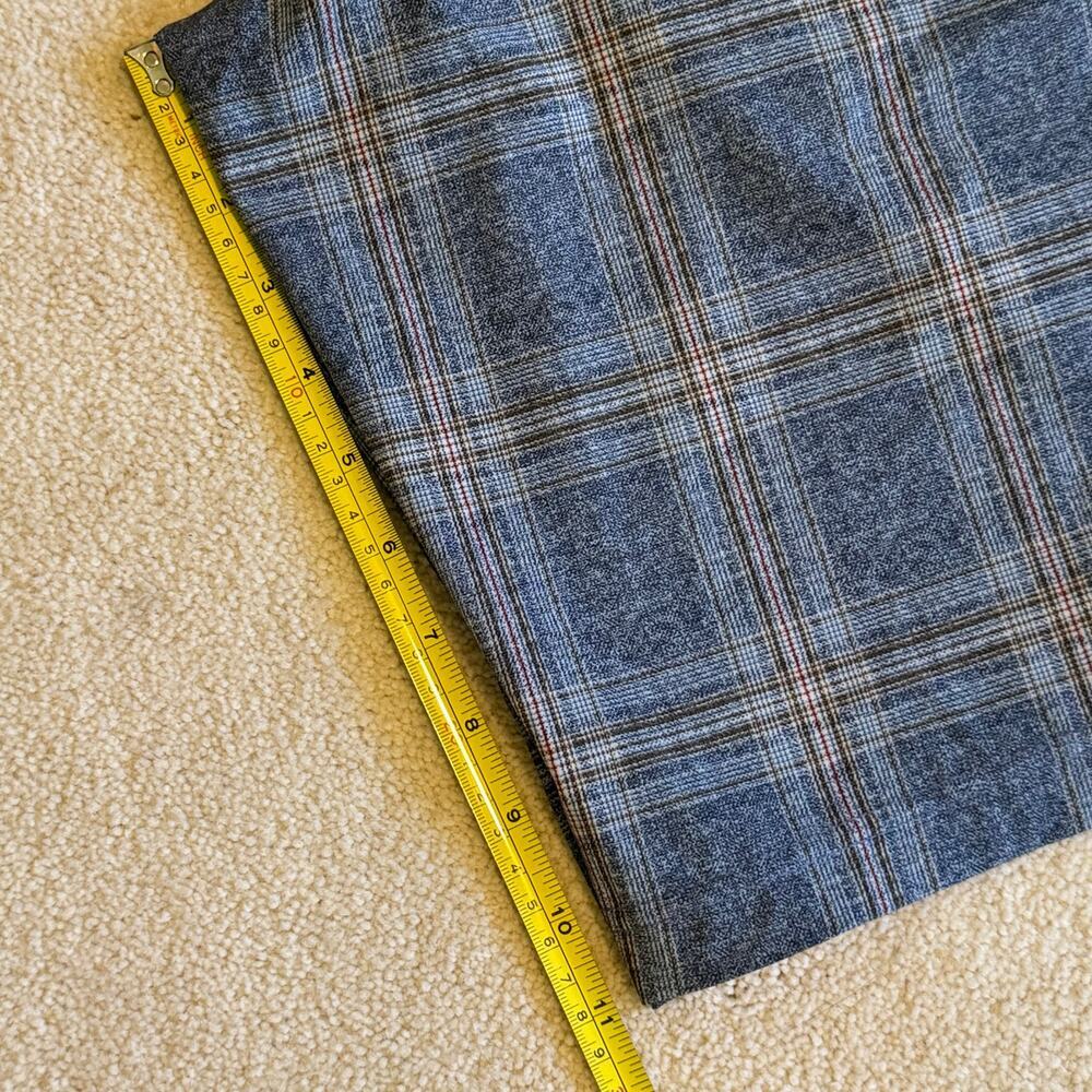Travis Mathew Hybrid Blue Plaid Golf Performance 11" inseam SZ 32 - Picture 6 of 6